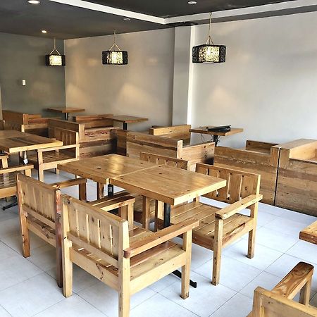 Daj Suites Boutique Hotel Tagaytay City Esterno foto