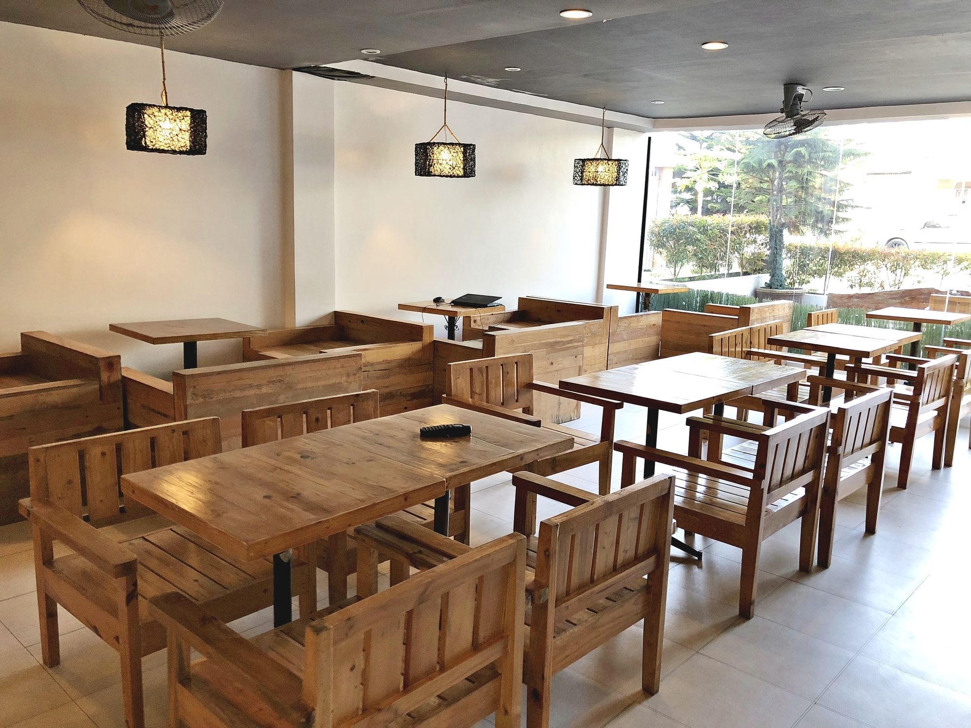 Daj Suites Boutique Hotel Tagaytay City Esterno foto