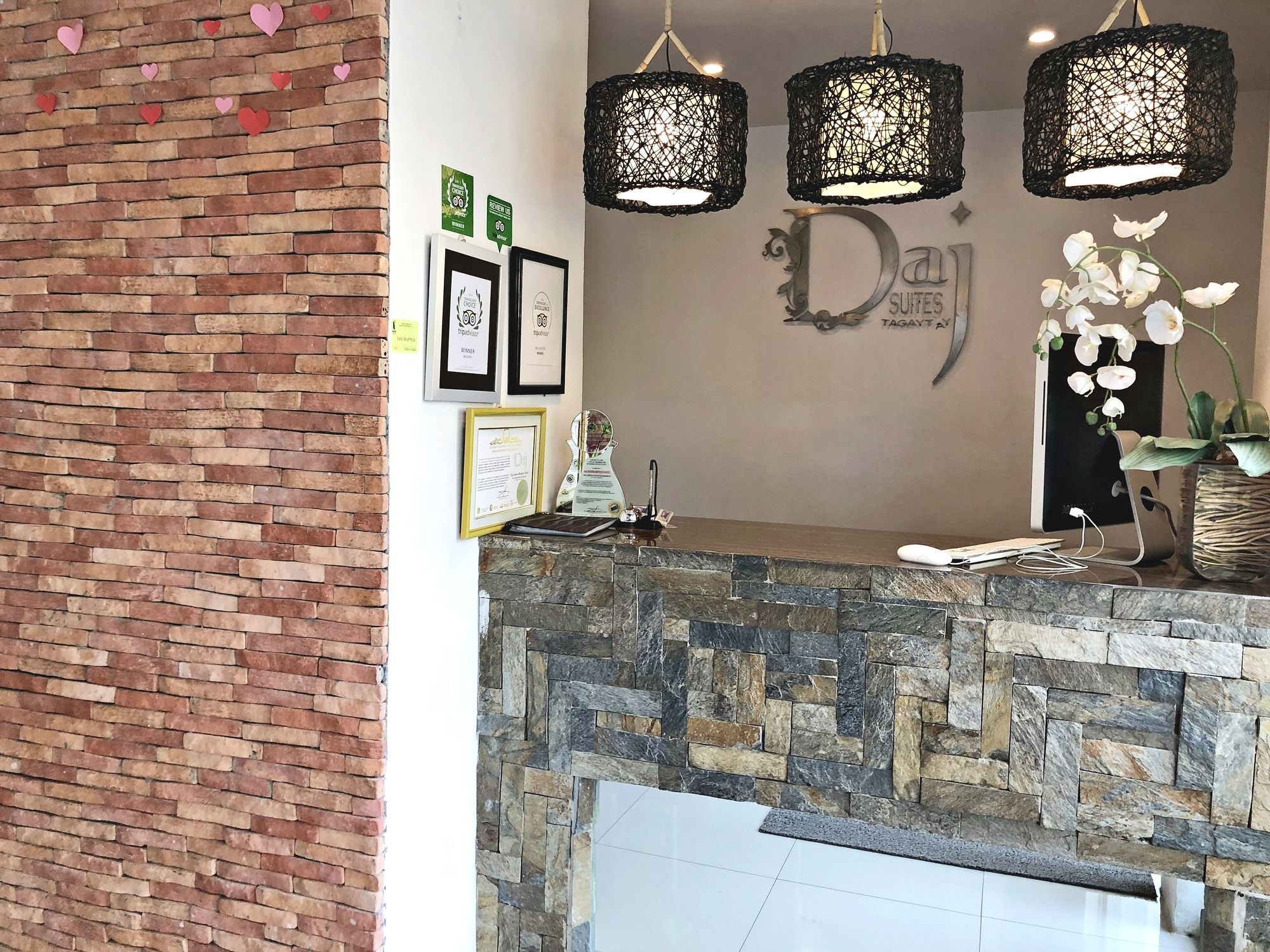 Daj Suites Boutique Hotel Tagaytay City Esterno foto